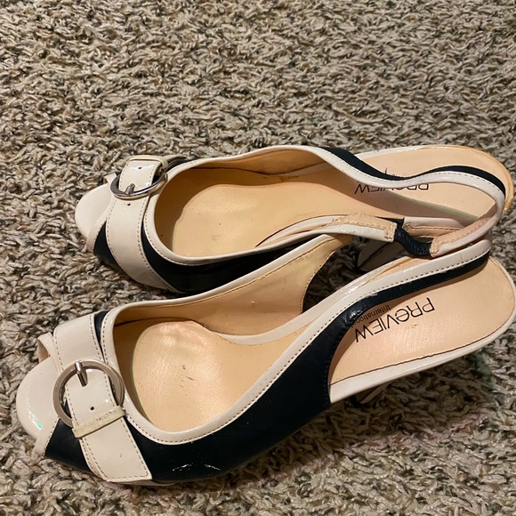 Preview Heels - Picture 1 of 3